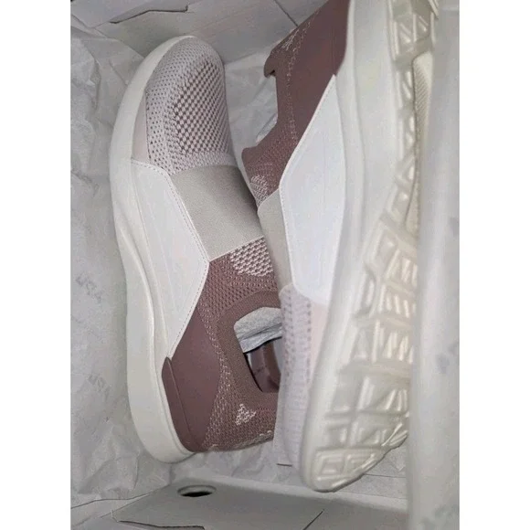 APL Men's Techloom Bliss Sneakers - Ivory/Creame/Beachwood - 10.5 - New in box - Picture 7 of 9